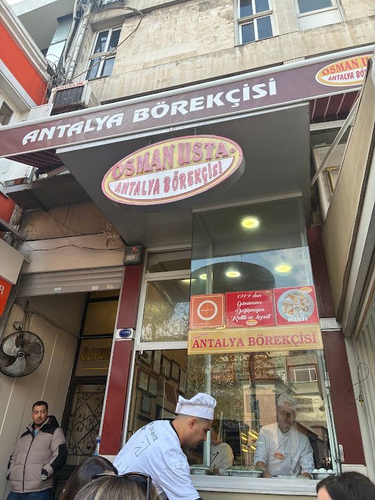 Osman Usta Antalya Börekçisi
