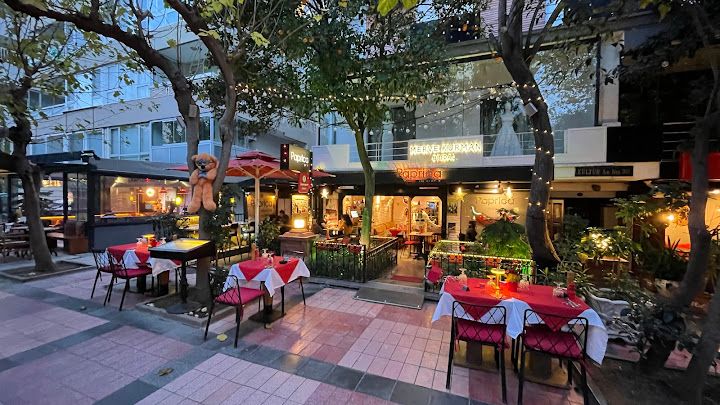 Paprica Ristorante & Pizza