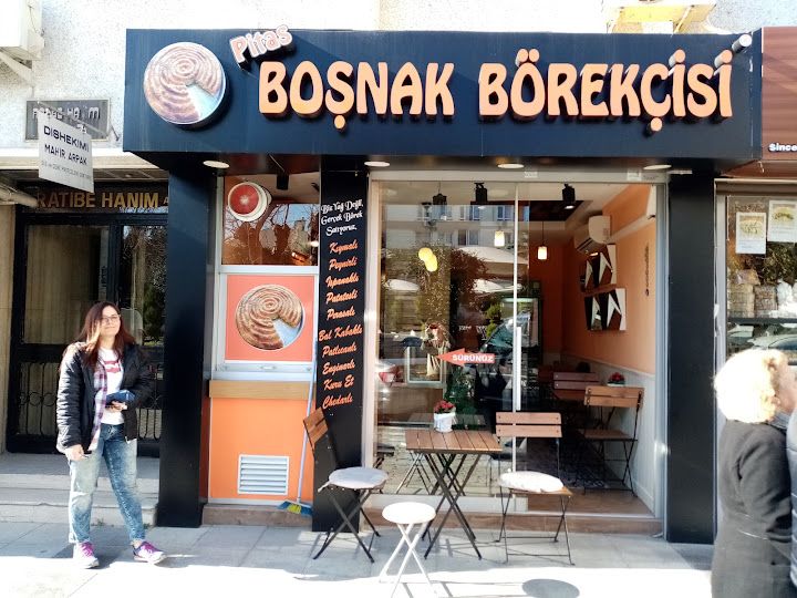Pitas boşnak börekçisi