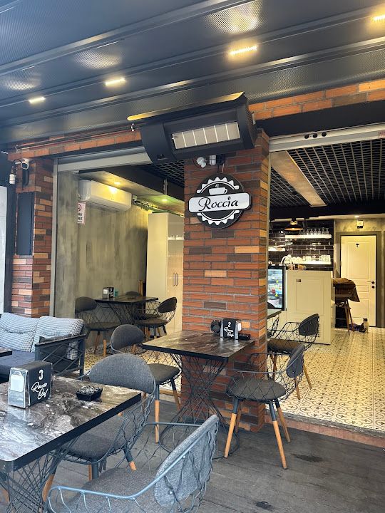 Roccia Cafe