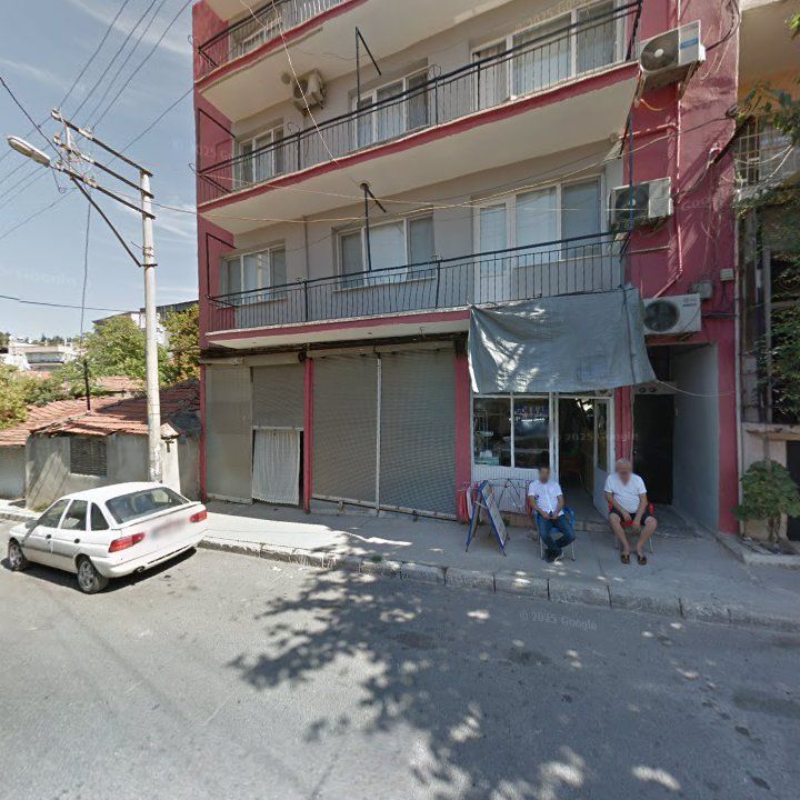 Sarmaşık Kıraathanesi