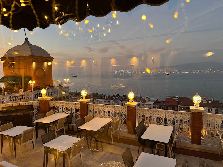 Tarihi Asansör Restorant