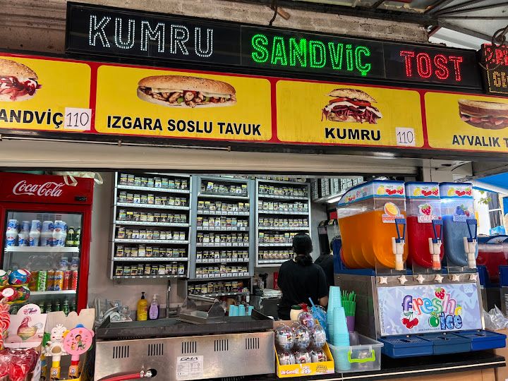 Tarihi Kemeraltı Büfesi