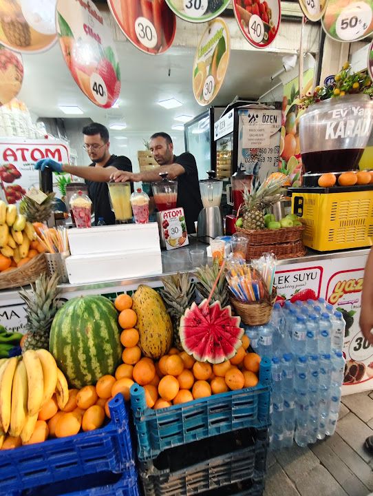Tarihi kemeraltı şerbetcisi