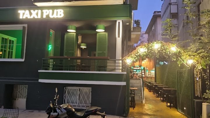 Taxi Pub