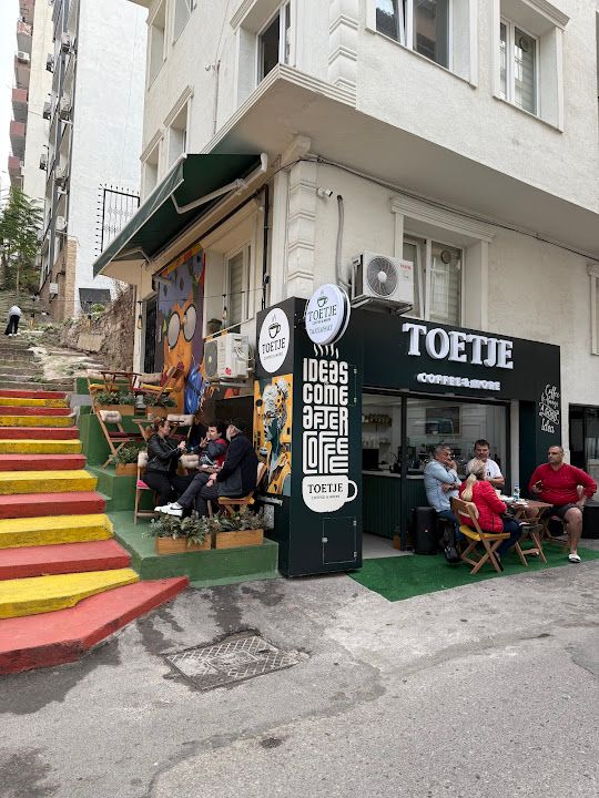 Toetje coffee more