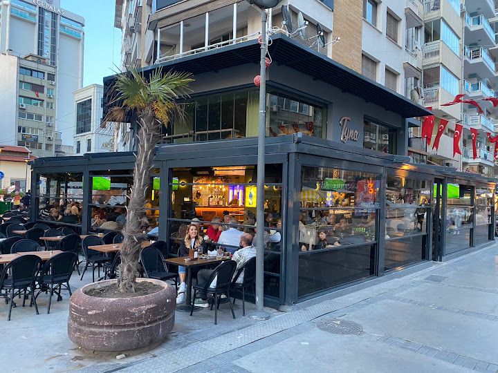 Tyna pub restaurant