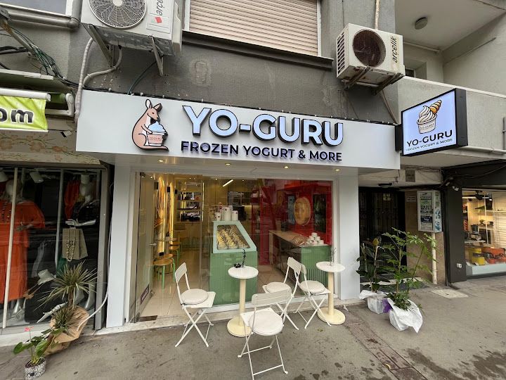 Yo-guru frozen yogurt and more