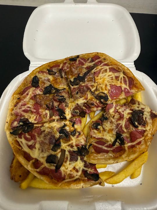 Yusuf Usta Vitamin Pizza Fast Food