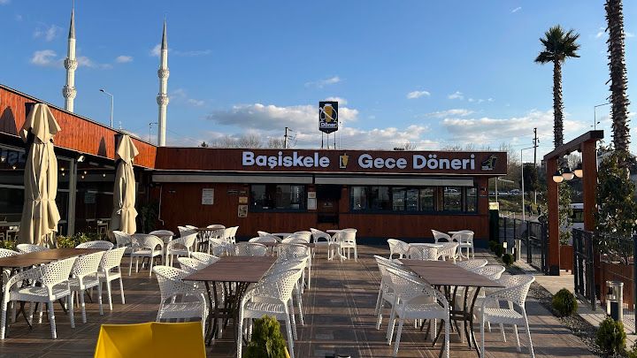 BAŞİSKELE GECE DÖNERİ