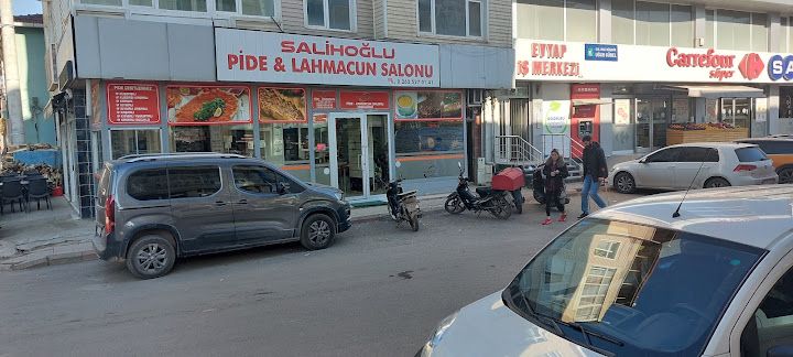 Salihoğlu Pide Lahmacun Ve Döner Salonu