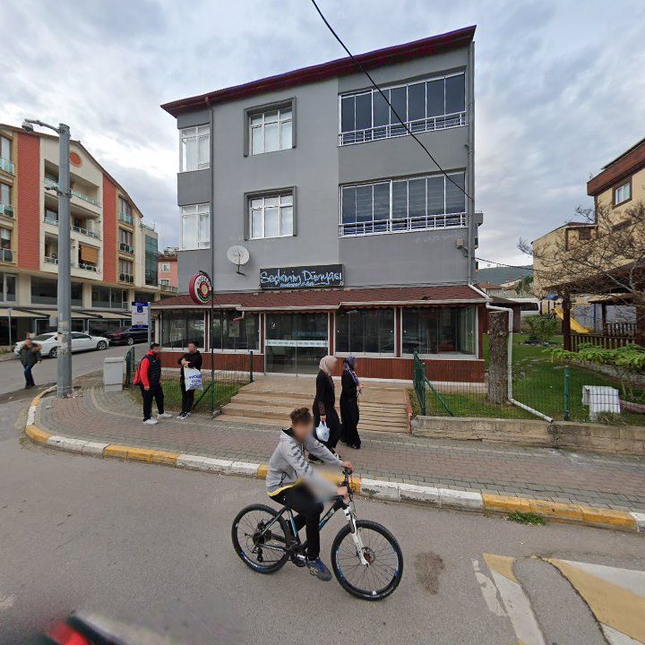 Uysal Pastanesi