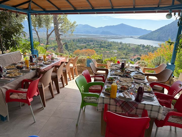Çandır Teras Çay Bahçesi Gözleme Ve Kahvaltı Evi