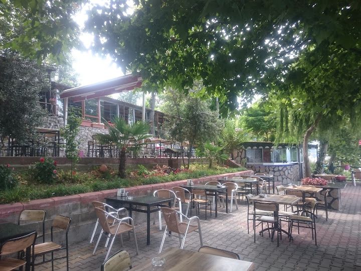 Ora Cafe & Mini Market
