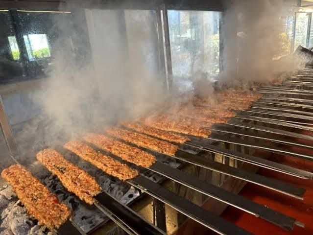 Babacan kebap döner salonu