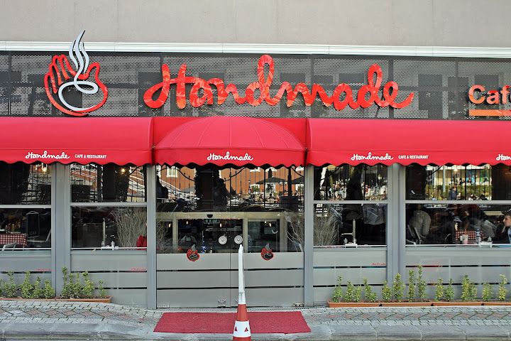 Handmade Cafe & Restaurant