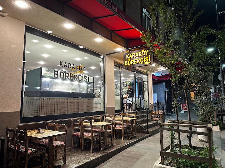 Karaköy Börekçisi Nihat Usta