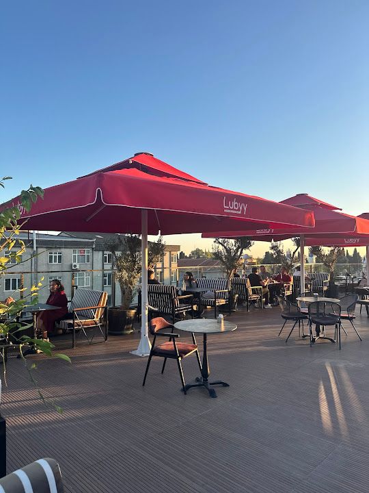 Lubyy Cafe Restaurant