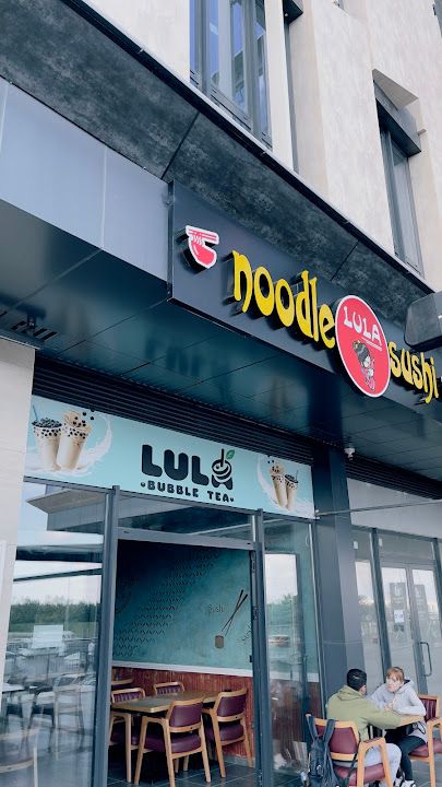 Lula Sushi & Noodles