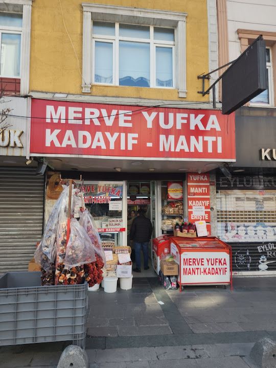 Merve Yufka Kadayıf Baklavalık Yufka Ev Mantısı