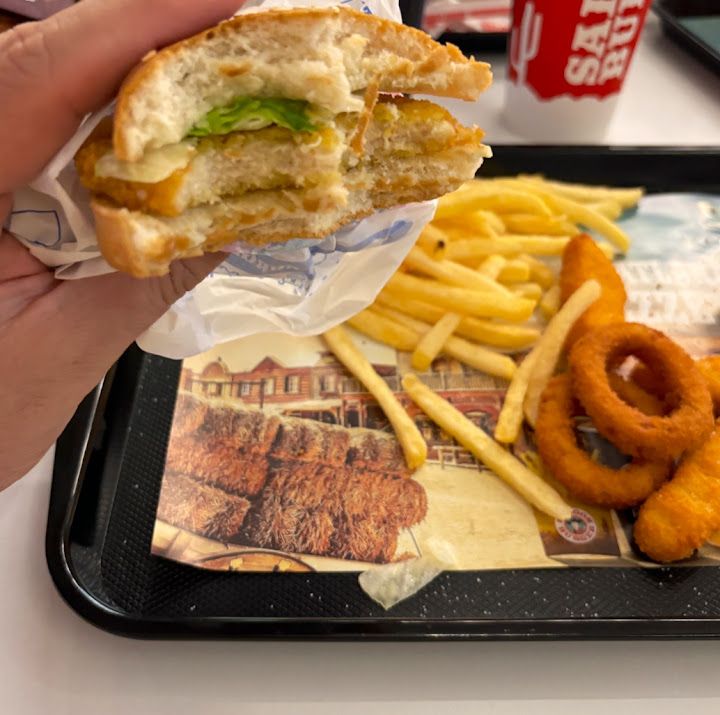Saloon Burger - Arena Park AVM