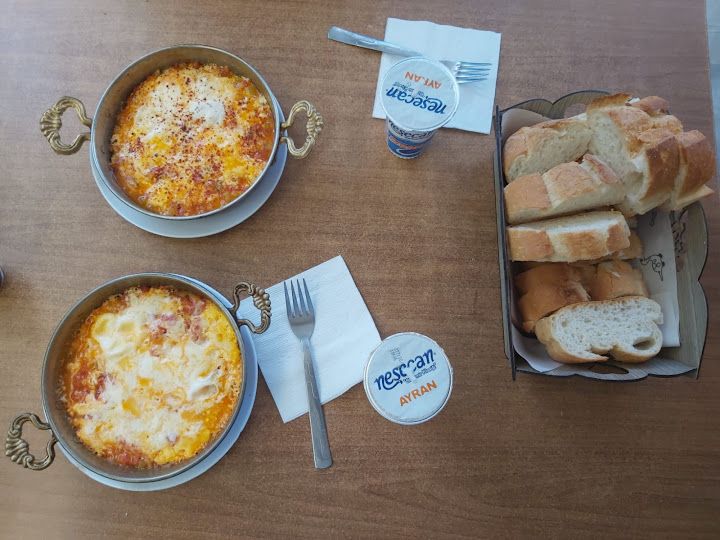 Dokuzlu Büfe Tost & Döner & Köfte
