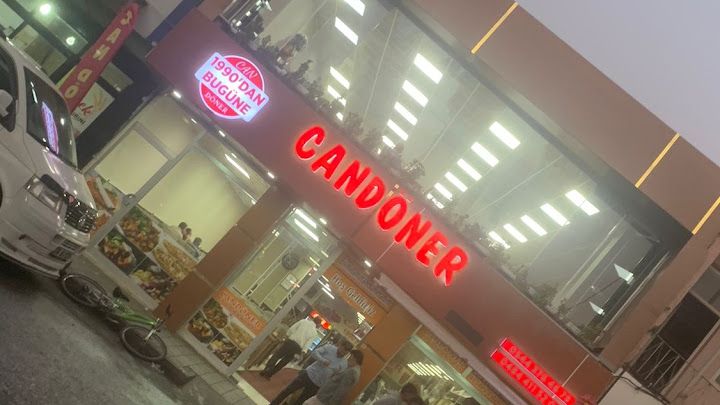 Candöner Restaurant