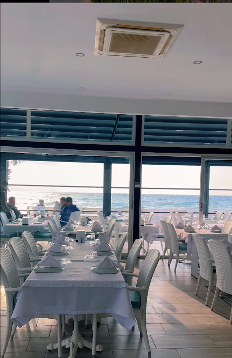 Adella seafood kuşadası