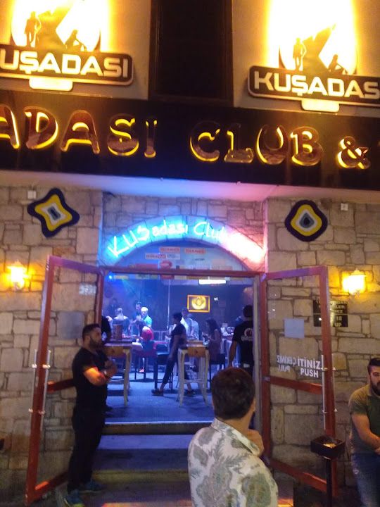 Kuşadası Clup Bar