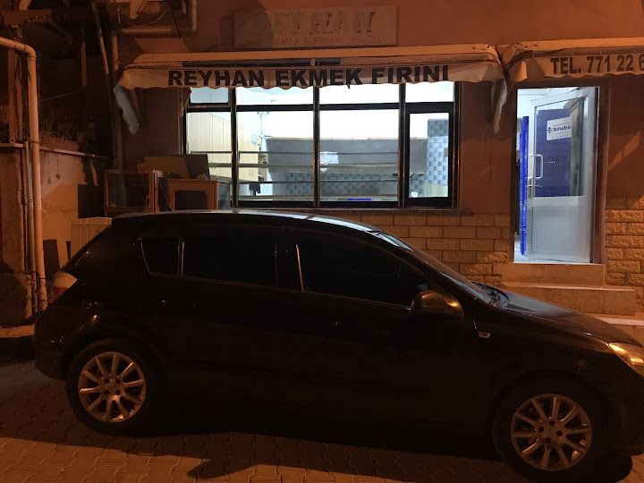 Reyhan Ekmek Fabrikası