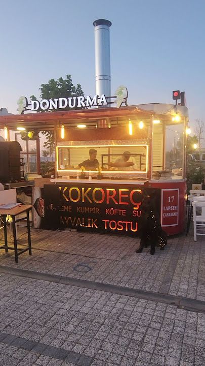 Vagon Cafe/ Sokak Lezzetleri