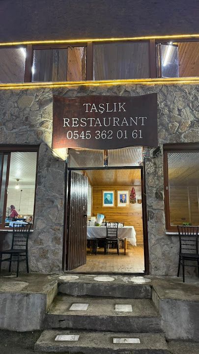 Hamsiköy Taşlık Restaurant.
