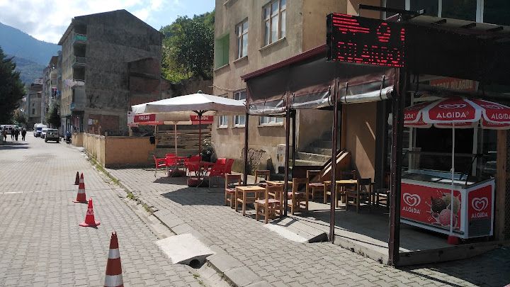 Yaprak Bilardo Ve Kahve Salonu