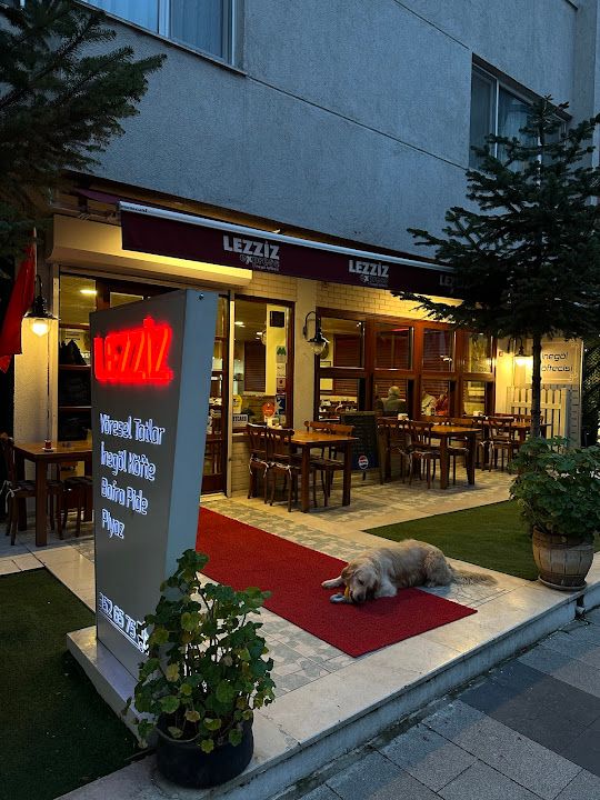 Lezziz Pide ve İnegöl Köftecisi Ekspres