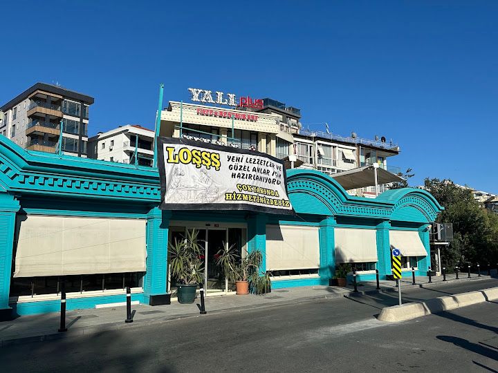 Loşşş Cafe Maltepe