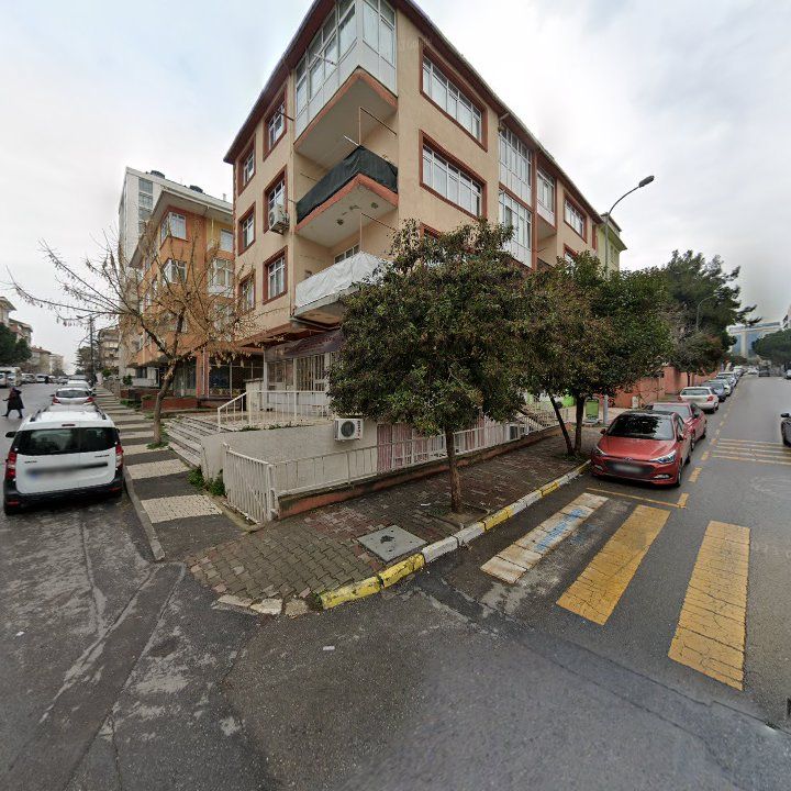 Öz Maraş Dondurma & Cafe