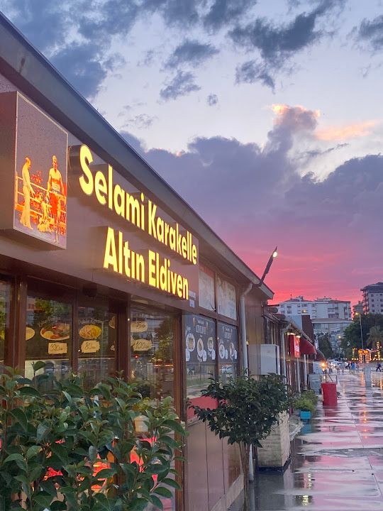 Selami Karakelle Altın Eldiven Dürüm & Balik
