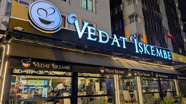 Vedat İşkembe Salonu