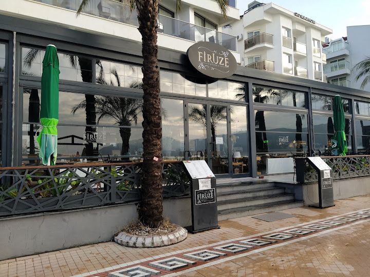 Aurasia Beach House