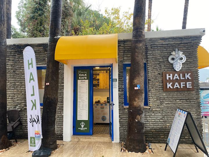 Halk Kafe