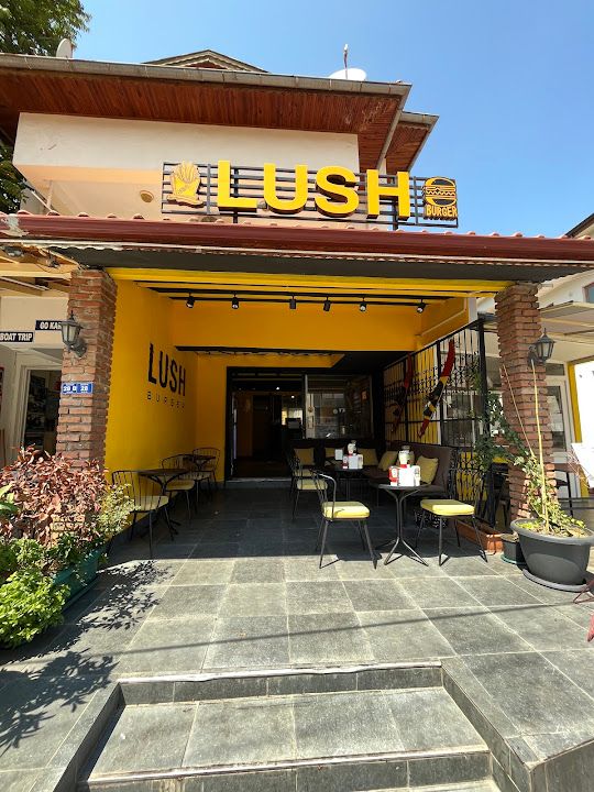 Lush Burger