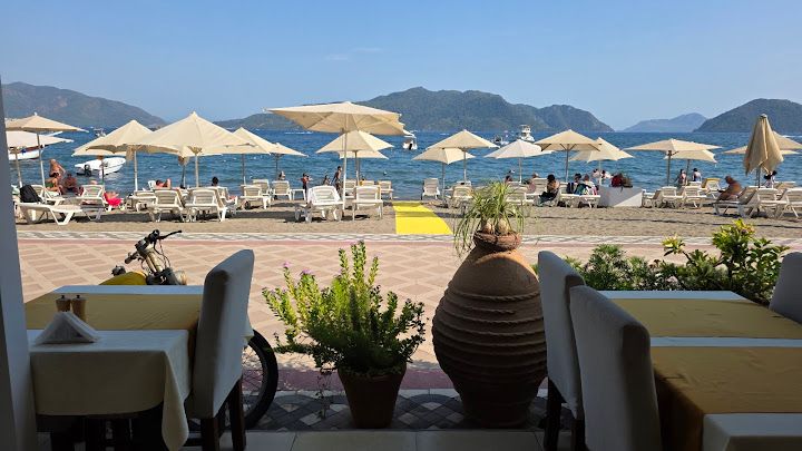 Maymi Restaurant