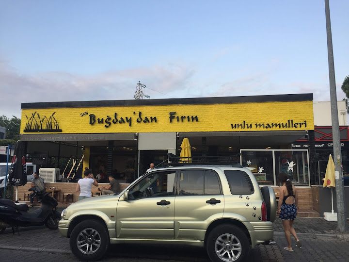 Sarı Buğdaydan Fırın Unlu Mamüller Hamur Ürünler