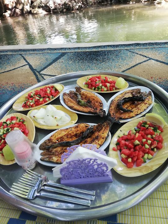 Çeme Reş Şelale Lokantası