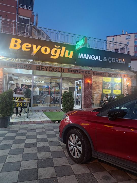 Beyoğlu Mangal Çorba Döner