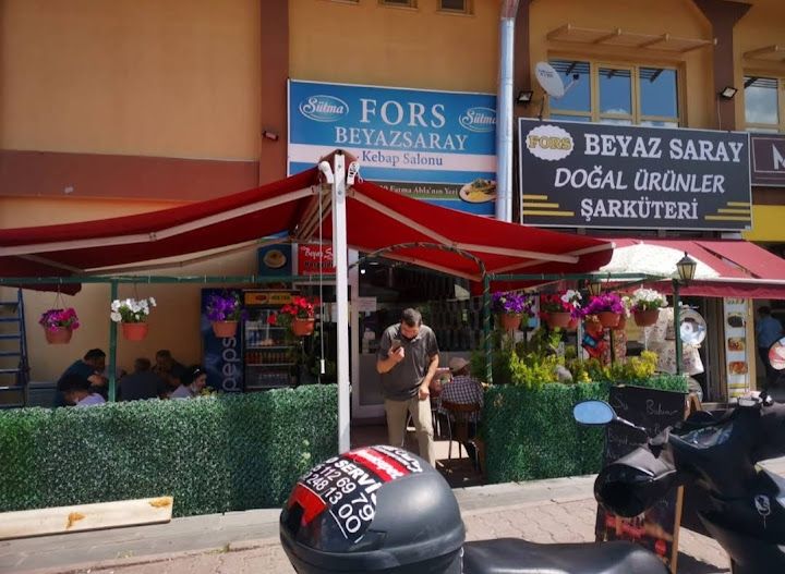 Fors Beyaz Saray Kebap Salonu