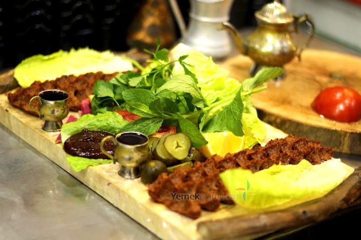 İsso Çiğköfte Sivas Caddesi