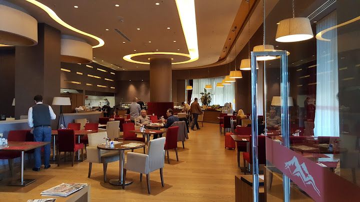 Mons Argaeus Bar