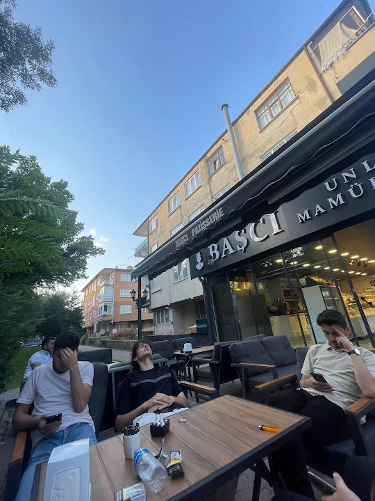 Safir Unlu Mamüller