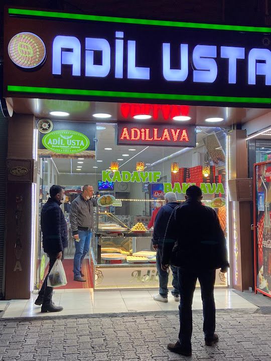 Tatlıcı Adil Usta Kadayıf&baklava (merkez)